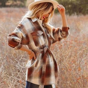 VICI Pike Pocketed Belted Plaid Shacket Camel M